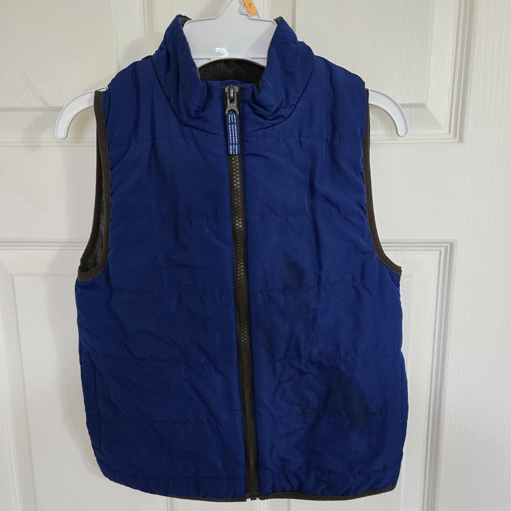 OshKosh B'gosh Kids Size  7 Navy Lined Puffer Vest EUC
